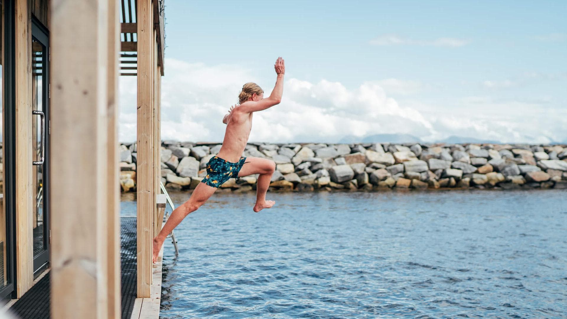 Summer hero header 2025 1 X